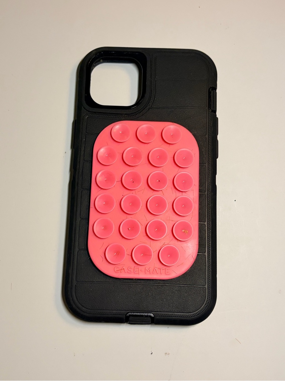 iPhone 15 plus Case-Mate Black Phone Case with Pink Suction Pad
